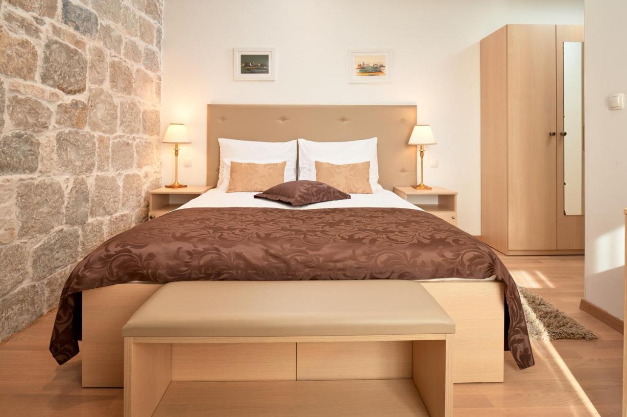 Lanterna Rooms Сплит Екстериор снимка