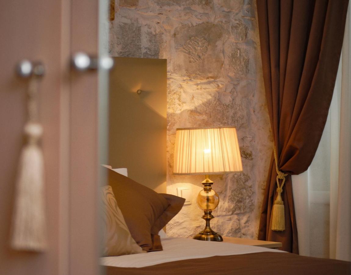 Lanterna Rooms Сплит Екстериор снимка