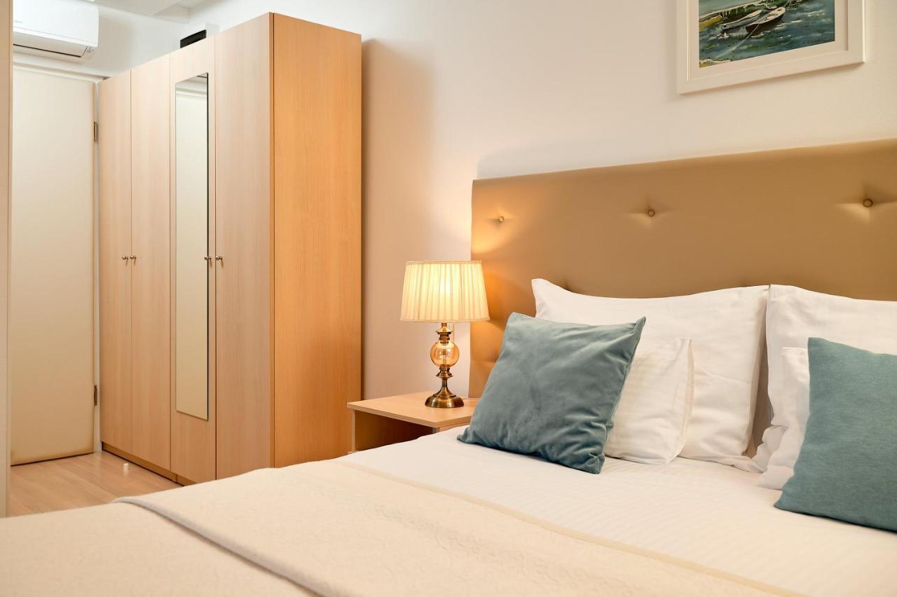 Lanterna Rooms Сплит Екстериор снимка