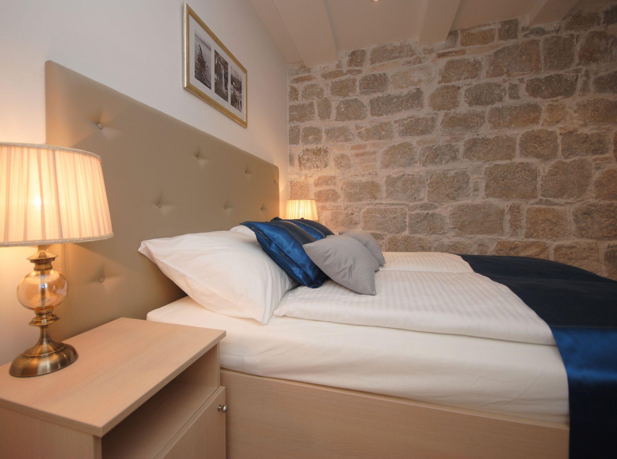 Lanterna Rooms Сплит Екстериор снимка